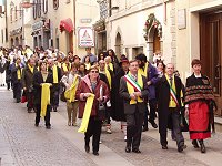 corteo per via Roma