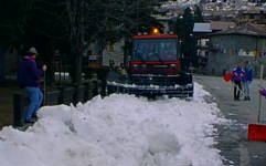 la preparazione in piazza V alpini